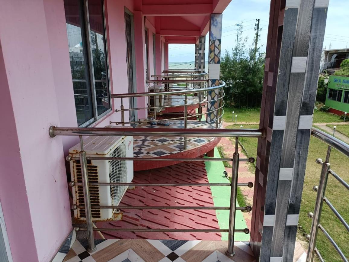 Sea Smile Inn Mandarmani Exterior photo